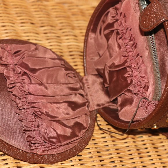 UNIQUE VINTAGE ROUND HANDBAG - Picture 4 of 8